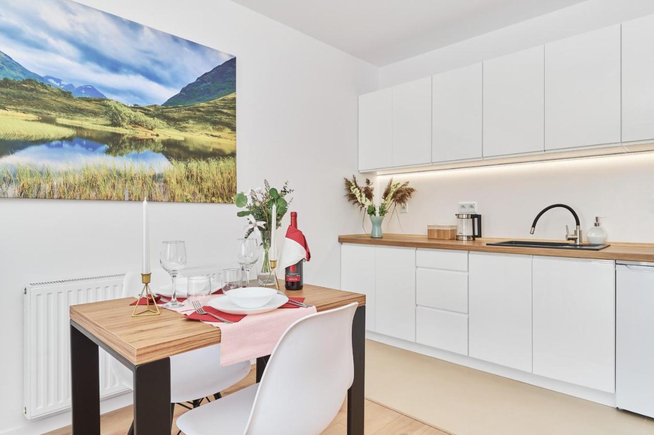 Apartament Modern Elegance With Ac By Renters Wrocław