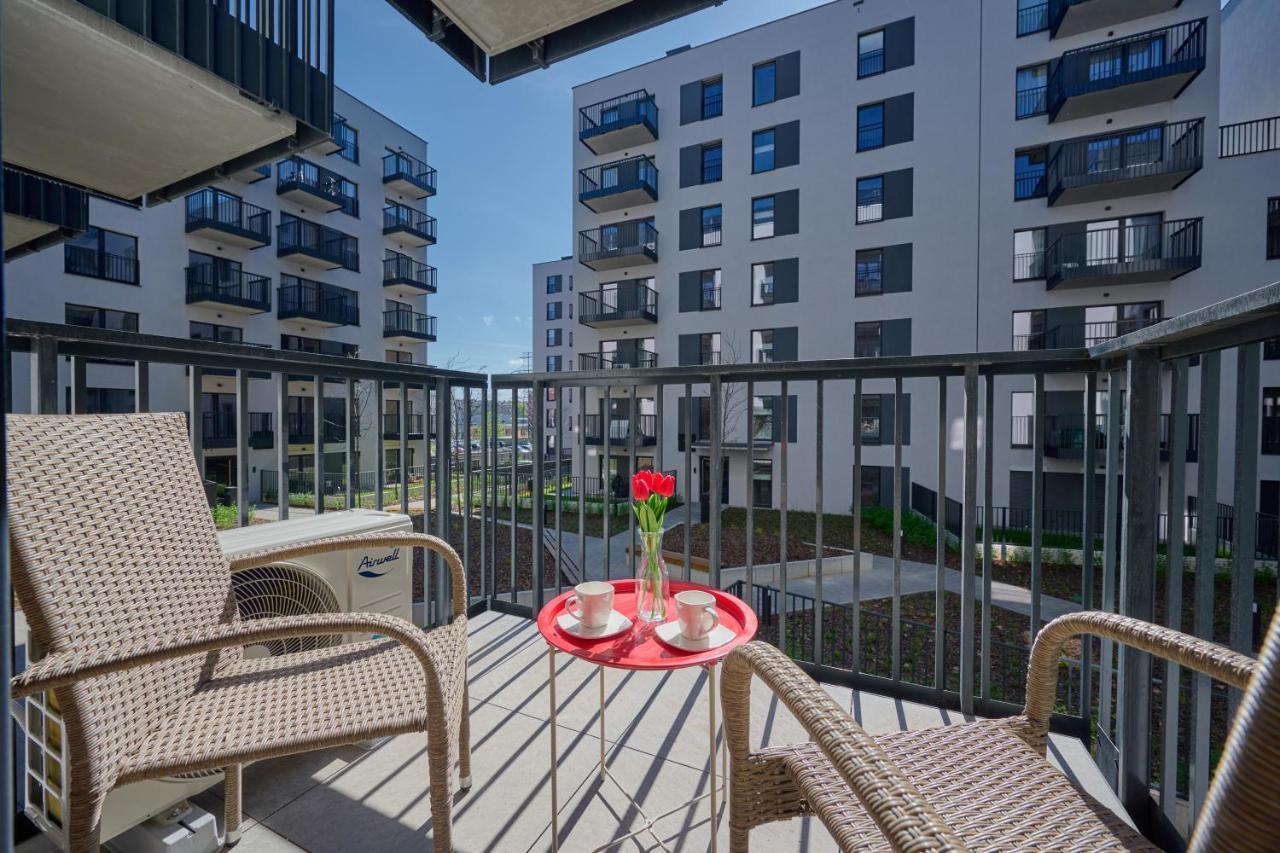 Modern Elegance With Ac By Renters *